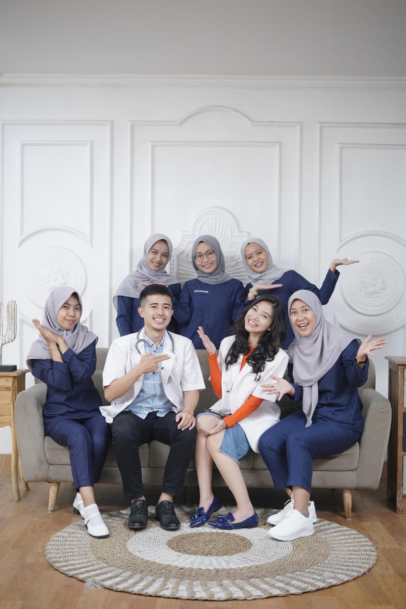 Foto Tim Tentang Kami 2